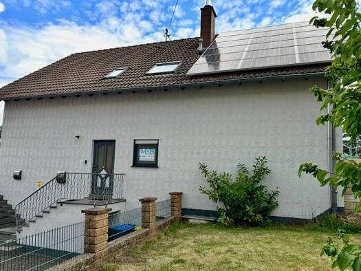 Haus zum Kauf 348.000 € 9 Zimmer 268 m² 725 m² Grundstück frei ab sofort Heiligenwald Schiffweiler 66578
