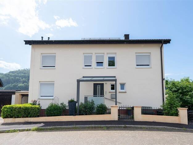Mehrfamilienhaus zum Kauf 555.000 € 8 Zimmer 270 m² 591 m² Grundstück Unterkochen Aalen 73432