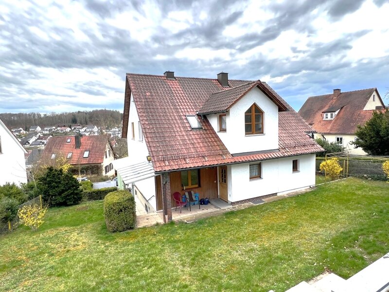 Mehrfamilienhaus zum Kauf 579.000 € 7 Zimmer 170 m²<br/>Wohnfläche 606 m²<br/>Grundstück Undorf Undorf 93152