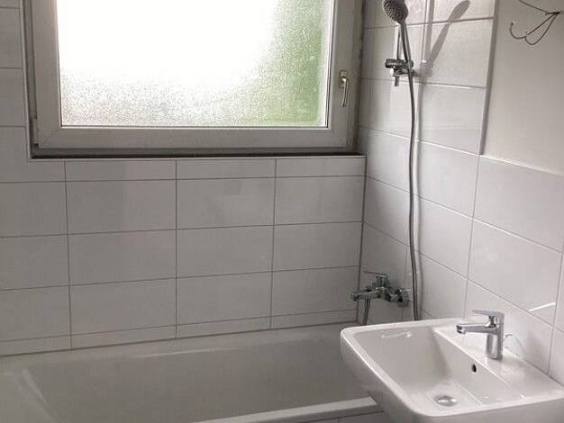 Wohnung zur Miete 608 € 3,5 Zimmer 70 m² 3. Geschoss frei ab 05.08.2026 Leithestraße 116 Ückendorf Gelsenkirchen-Süd 45886