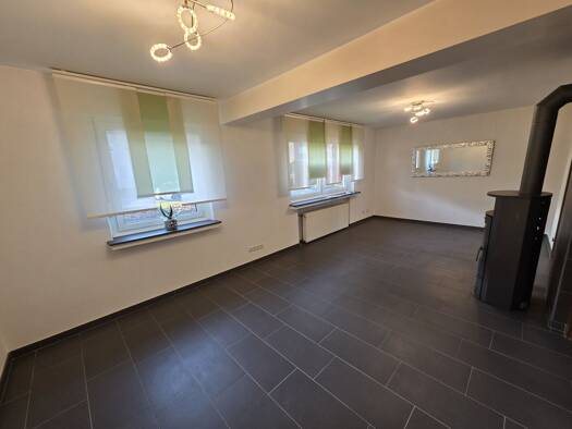 Einfamilienhaus zum Kauf 275.000 € 5 Zimmer 110 m² 750 m² Grundstück Rheinberg 47495