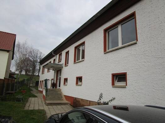 Wohnung zur Miete 260 € 3 Zimmer 53 m² EG frei ab sofort Rosa-Luxemburg-Straße 34 Spielberg Querfurt 06268