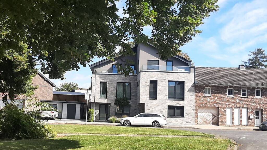 Doppelhaushälfte zur Miete 1.540 € 3 Zimmer 118 m² frei ab 01.05.2026 Niederzier 52382