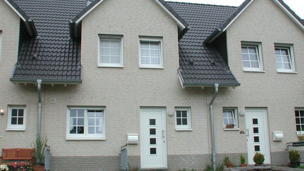 Einfamilienhaus zur Miete 2.150 € 6 Zimmer 118 m²<br/>Wohnfläche 200 m²<br/>Grundstück ab sofort<br/>Verfügbarkeit Wittlaer Düsseldorf / Einbrungen 40489