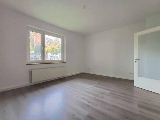 Wohnung zur Miete 649 € 3 Zimmer 66,5 m² frei ab sofort Hahler Str. 48a Innenstadt Minden 32427