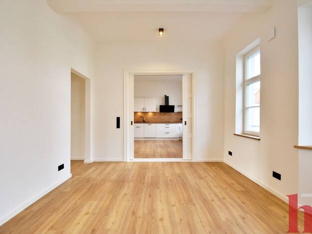 Wohnung zur Miete 900 € 2 Zimmer 83,1 m² 2. Geschoss frei ab sofort Lohne Lohne (Oldenburg) 49393