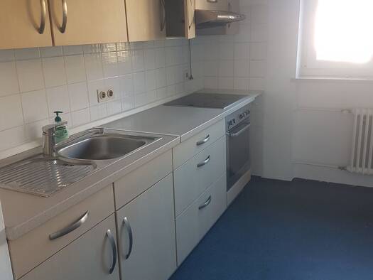 Wohnung zur Miete 660 € 2 Zimmer 56 m² 2. Geschoss frei ab 01.12.2026 Lichtenhof Weiterer Innenstadtgürtel Süd 90459