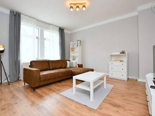 Wohnung zur Miete Wohnen auf Zeit 2.150 € 3 Zimmer 84 m² frei ab 01.04.2026 Ost Stuttgart 70184