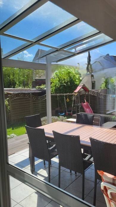Haus zum Kauf 546.000 € 7 Zimmer 170 m² 390 m² Grundstück Niedertraubling Obertraubling 93083