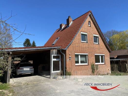 Einfamilienhaus zum Kauf 249.000 € 5 Zimmer 120 m² 1.550 m² Grundstück frei ab sofort Lensahn 23738