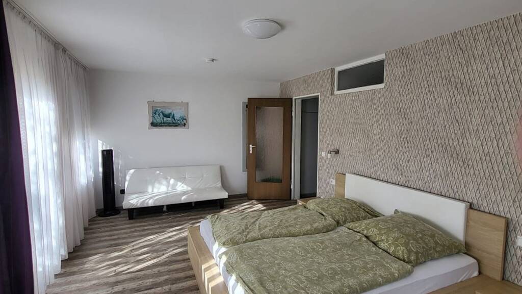 Studio zur Miete auf Zeit 1.100 € 1 Zimmer 35 m² frei ab 30.04.2026 Reußensteinstraße 0 Böblingen 71032