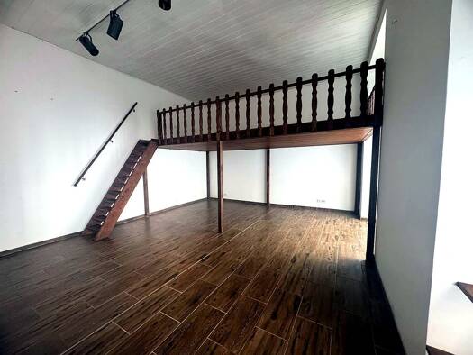 Loft zur Miete 1.100 € 2 Zimmer 57 m² Geschoss EG/1 frei ab sofort Muskauer Straße 44 Kreuzberg Friedrichshain-Kreuzberg 10997