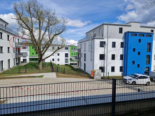 Wohnung zur Miete 845 € 3 Zimmer 99,4 m² frei ab sofort Bodenwöhr 92439