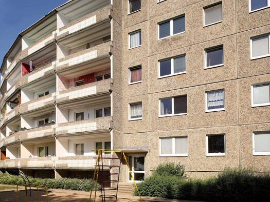 Studio zur Miete 220 € 1 Zimmer 35,4 m² 5. Geschoss Max-Adrion-Str. 9 Datzeberg Neubrandenburg 17034