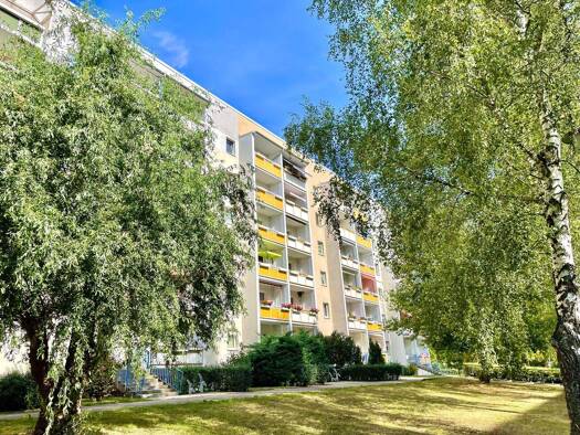 Wohnung zur Miete 434 € 3 Zimmer 68,9 m² 4. Geschoss frei ab sofort Barlachstraße 53/4L Altenburg 04600