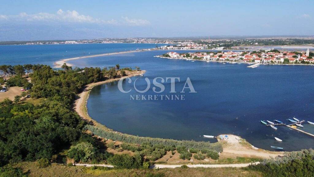 Grundstück zum Kauf Nin 23232