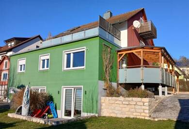 Mehrfamilienhaus zum Kauf 585.000 € 12 Zimmer 291 m² 700 m² Grundstück Feuchtwangen Feuchtwangen 91555