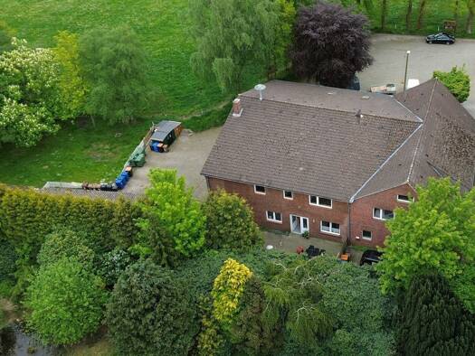 Mehrfamilienhaus zum Kauf 749.000 € 22 Zimmer 664 m² 2.384 m² Grundstück Upschört Friedeburg 26446