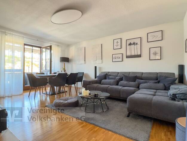 Wohnung zum Kauf 389.000 € 3 Zimmer 76 m² Pfullingen 72793
