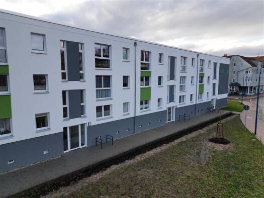 Maisonette zur Miete 850 € 2 Zimmer 77,5 m² EG frei ab sofort Töpferwall 5 Bitterfeld Bitterfeld-Wolfen 06749