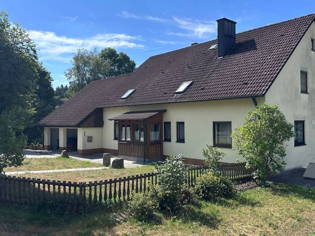Haus zum Kauf 220.000 € 16,5 Zimmer 265 m² 1.100 m² Grundstück frei ab sofort Bruckhof 3 Bruckhof Eslarn 92693