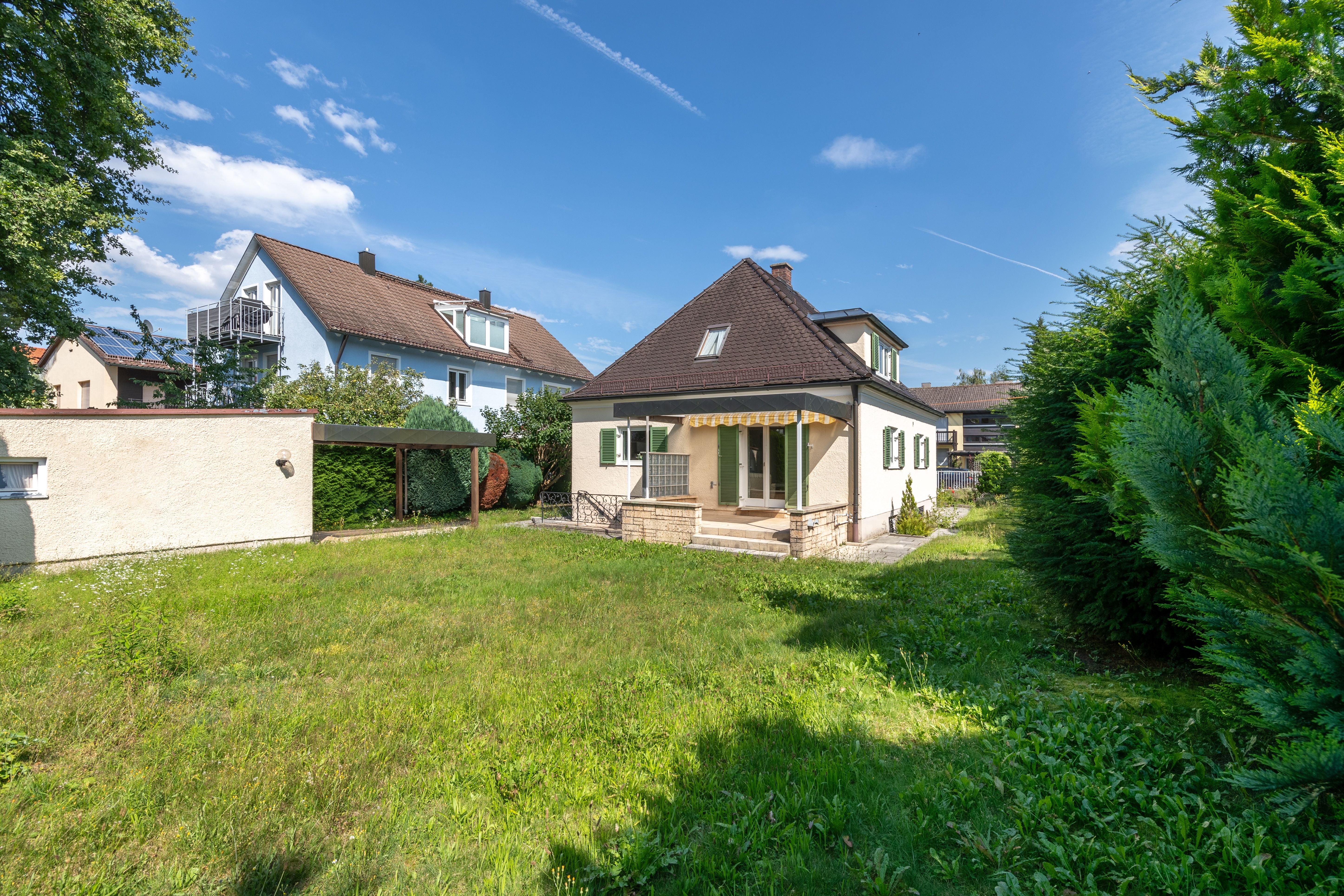 Einfamilienhaus zum Kauf 1.240.000 € 3 Zimmer 73 m²<br/>Wohnfläche 704 m²<br/>Grundstück Blumenau München 80689