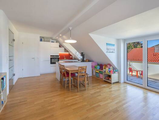 Wohnung zum Kauf 685.000 € 4 Zimmer 97 m² frei ab 01.03.2026 Germering 82110