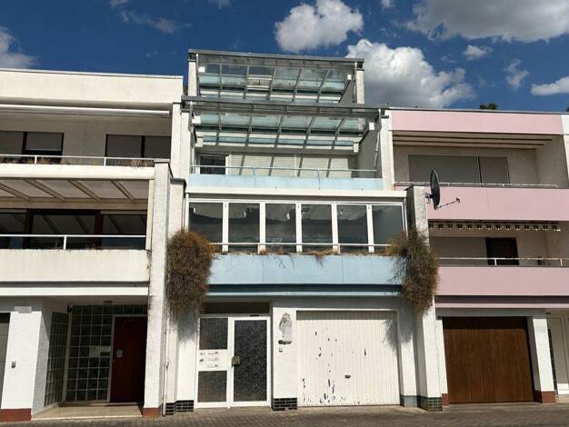 Reihenmittelhaus zum Kauf 249.000 € 8 Zimmer 177 m² 250 m² Grundstück Erlenbach Erlenbach a.Main 63906