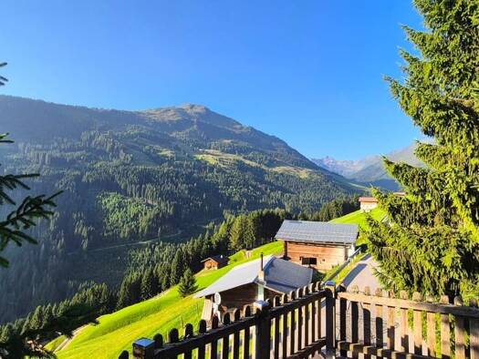 Haus zum Kauf 689.000 € 3,5 Zimmer 165 m² 1.196 m² Grundstück Fügenberg 6264