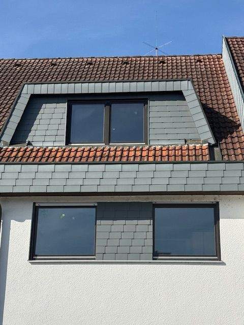 Immobilie in March - Helle 4 Zimmer Dachgeschoss-Maisonettewohnung mit Potenzial in March-Hugstetten - Bild 1