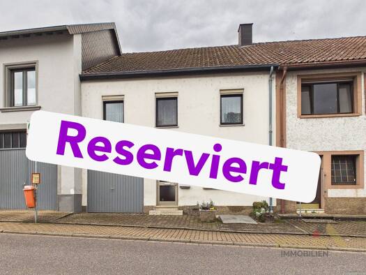 Reihenmittelhaus zum Kauf 95.000 € 9 Zimmer 152,8 m² 473 m² Grundstück Beaumarais Saarlouis / Beaumarais 66740