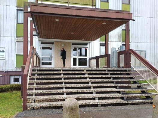 Wohnung zum Kauf 110.000 € 3 Zimmer 75 m² 8. Geschoss Im Altseiterstal Innenstadt Neunkirchen 66538