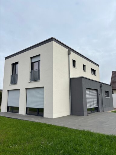 Einfamilienhaus zum Kauf provisionsfrei 440.000 € 4,5 Zimmer 145 m² 580 m² Grundstück Ronneburger Straße 75 g Werdau Werdau 08412