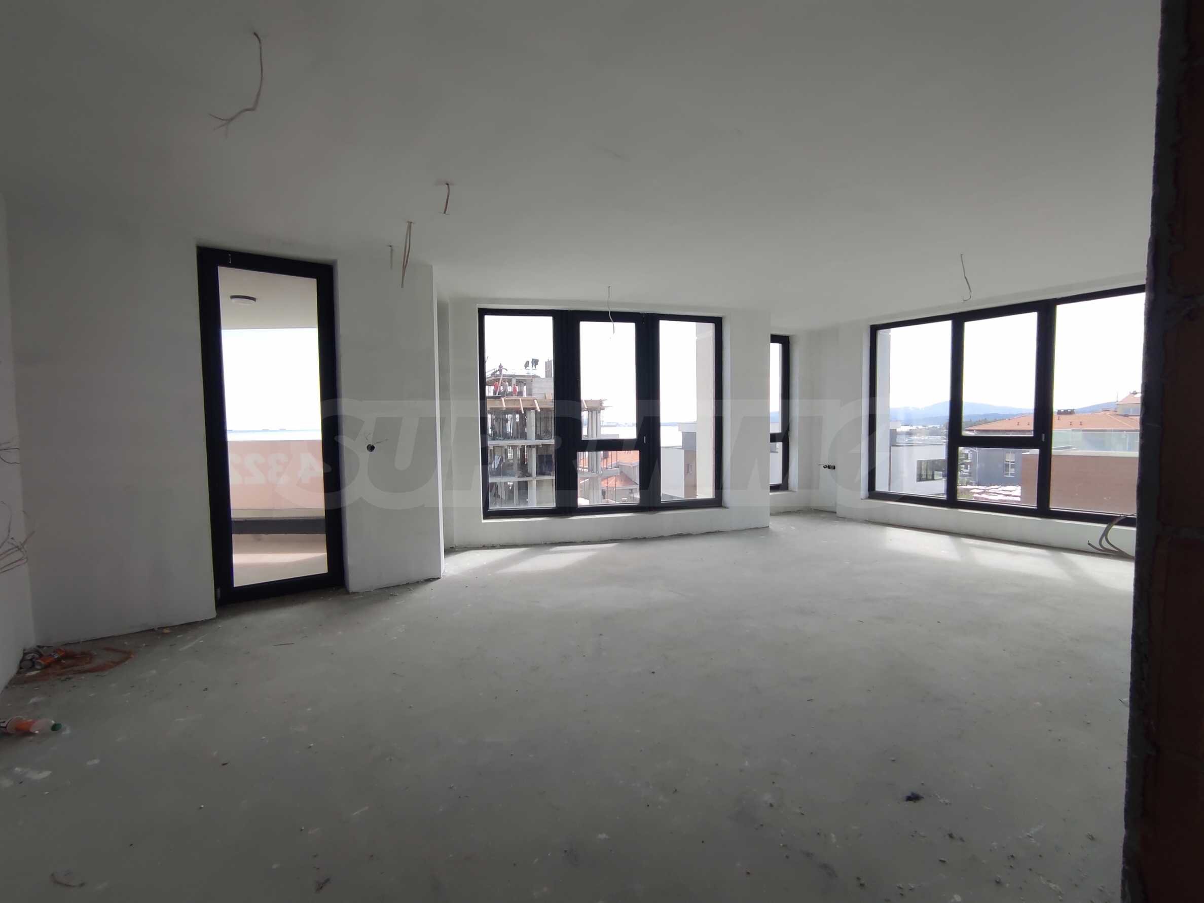 Studio zum Kauf 210.000 € 4 Zimmer 161,3 m²<br/>Wohnfläche Burgas