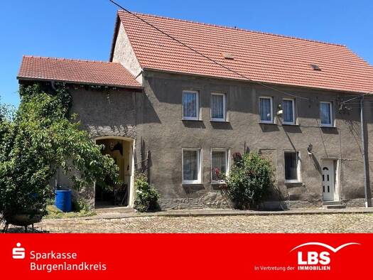 Bauernhaus zum Kauf 229.000 € 9 Zimmer 255 m² 4.268 m² Grundstück Reichardtswerben Weißenfels 06667