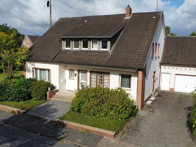 Einfamilienhaus zum Kauf 538.000 € 9 Zimmer 226 m² 861 m² Grundstück Oelde 59302