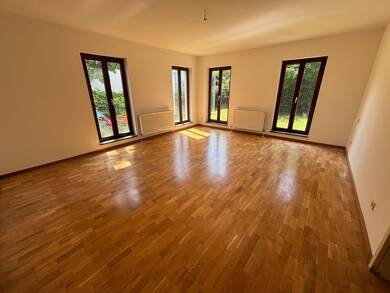 Wohnung zur Miete 650 € 2 Zimmer 76 m² EG frei ab sofort Hauffstraße 8 Cracauer Anger Magdeburg 39114