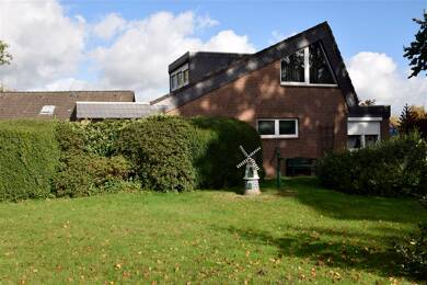 Einfamilienhaus zum Kauf 235.000 € 4 Zimmer 114 m² 929 m² Grundstück frei ab sofort Wiesendamm 20 Westersode Hemmoor 21745