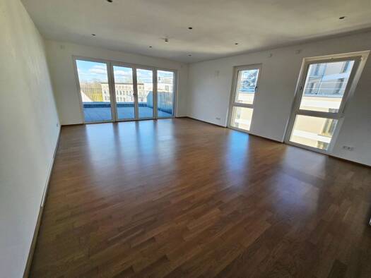 Wohnung zur Miete 1.750 € 3 Zimmer 118 m² 3. Geschoss frei ab sofort Gleißbühl Nürnberg 90402