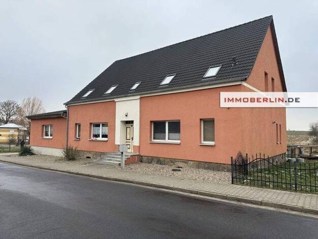 Mehrfamilienhaus zum Kauf 439.000 € 10 Zimmer 915 m² 1.500 m² Grundstück Lüdersdorf Parsteinsee 16248