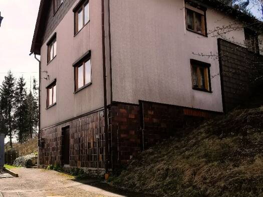 Mehrfamilienhaus zum Kauf 55.000 € 9 Zimmer 205 m² 741 m² Grundstück frei ab 01.10.2026 Heubach Masserberg 98666