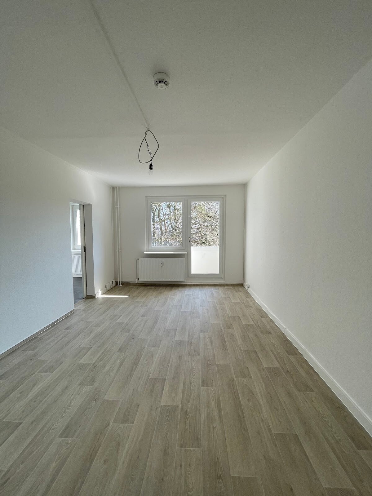 Wohnung zur Miete 340 € 3 Zimmer 57,3 m²<br/>Wohnfläche EG<br/>Geschoss 01.12.2024<br/>Verfügbarkeit Michael-Faraday-Straße 2 Mueßer Holz Schwerin 19063