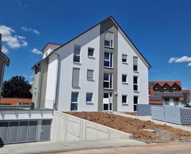 Wohnung zur Miete 1.650 € 4 Zimmer 125 m² Geschoss 3/3 Cleebronn 74389