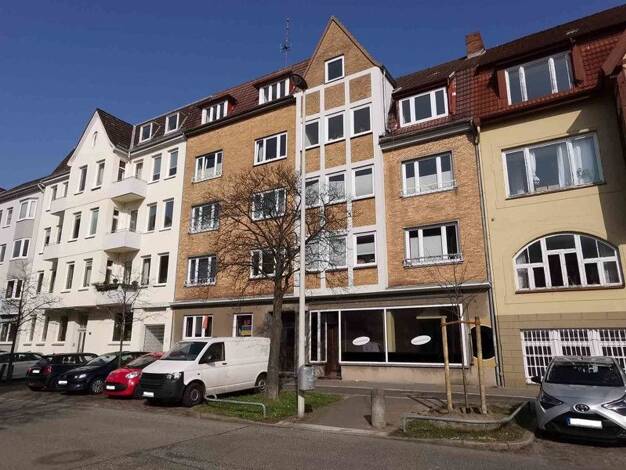 Wohnung zur Miete 900 € 3 Zimmer 82,9 m² 2. Geschoss frei ab 25.07.2026 Eichhofstr. 16 Schreventeich Kiel 24116