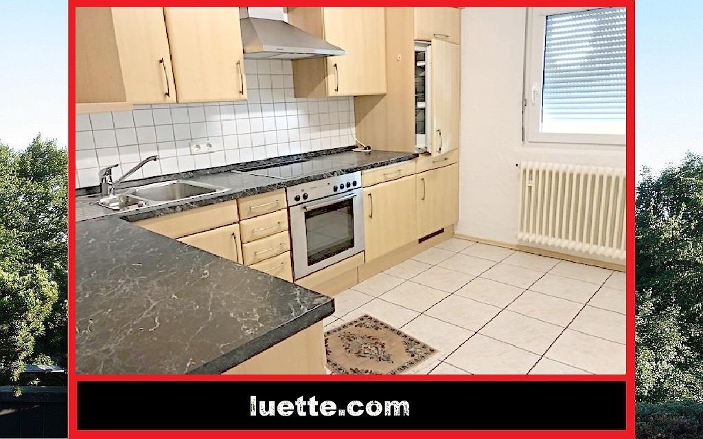 Haus zur Miete 900 € 4 Zimmer 80 m²<br/>Wohnfläche 300 m²<br/>Grundstück Erzingen Klettgau-Erzingen 79771