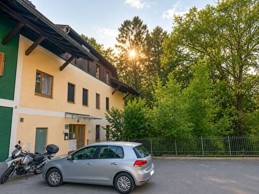 Immobilie in Henndorf am Wallersee - Wohnung zum Kauf - Henndorf am Wallersee - 372.000 € - 3 Zimmer, 93 m², 2 Geschosse, frei ab 03.12.2026 - Bild 2