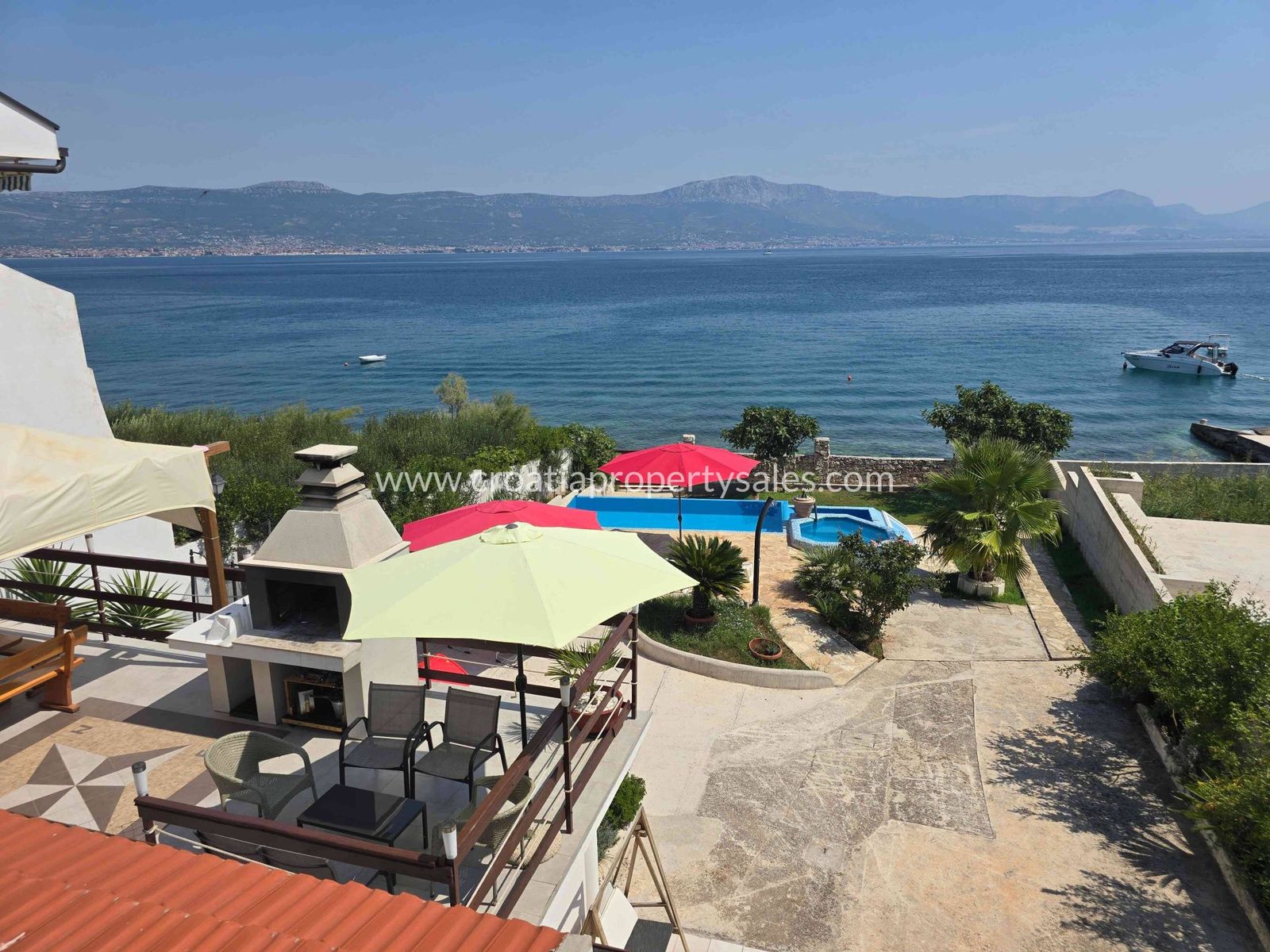 Haus zum Kauf 1.200.000 € 6 Zimmer 260 m²<br/>Wohnfläche Trogir