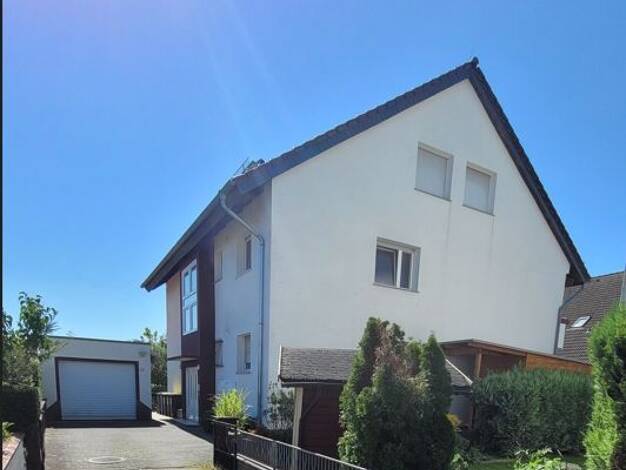 Wohnung zur Miete 700 € 3 Zimmer 84 m² 3. Geschoss frei ab 01.11.2026 Bauschheim Rüsselsheim am Main 65428