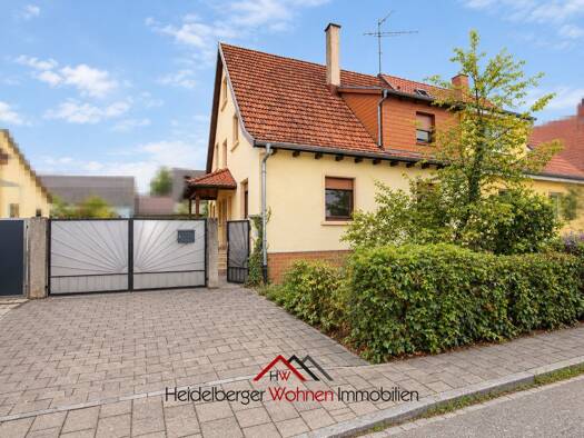 Einfamilienhaus zum Kauf 379.000 € 7 Zimmer 146,4 m² 689 m² Grundstück Rot St. Leon-Rot 68789