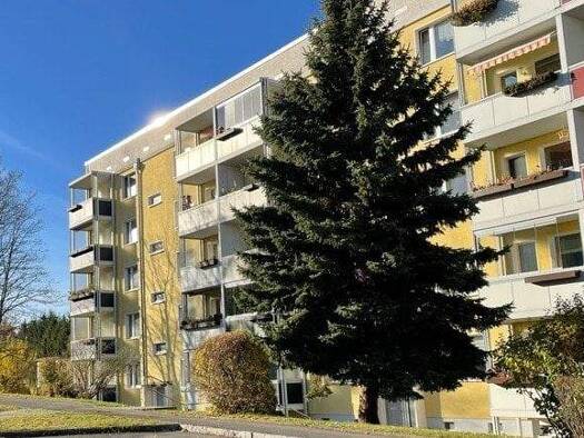 Wohnung zum Kauf 84.750 € 3 Zimmer 62 m² 3. Geschoss frei ab 01.01.2026 Freital 01705